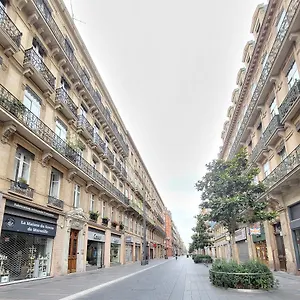 https://coeur-capitole-clim-parking-ascenseur.midi-pyreneeshotels.com